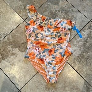 Cupshe One shoulder swimsuit